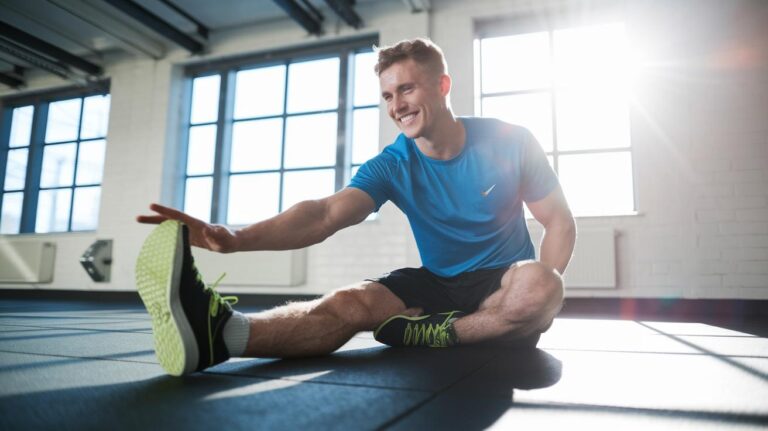 Warmup Routine Before Workout: Feel Energized & Empowered